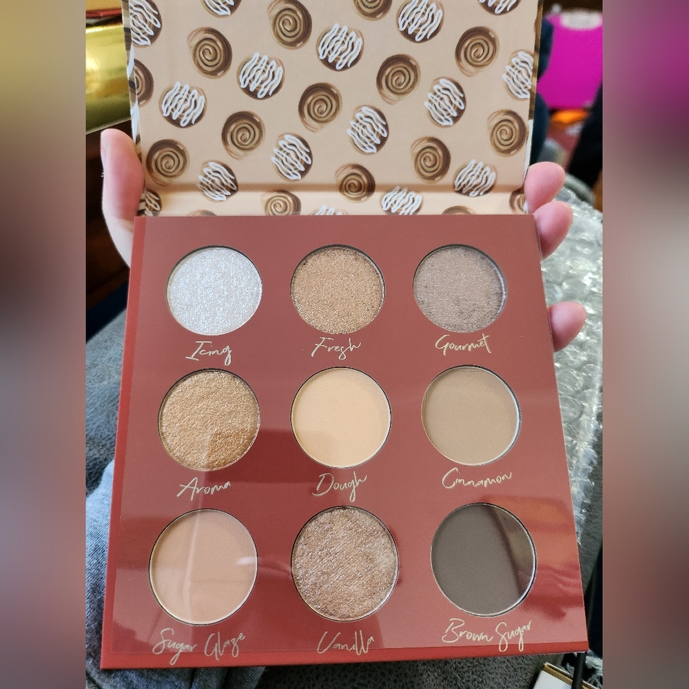 Beauty Bakerie eye shadow